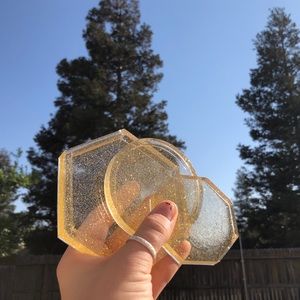 Resin coaster set